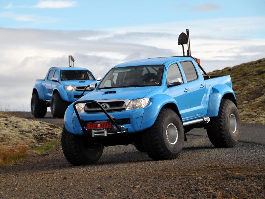  Toyota Hilux AT44 Arctic Trucks 2007 года  (фото 3 из 30)